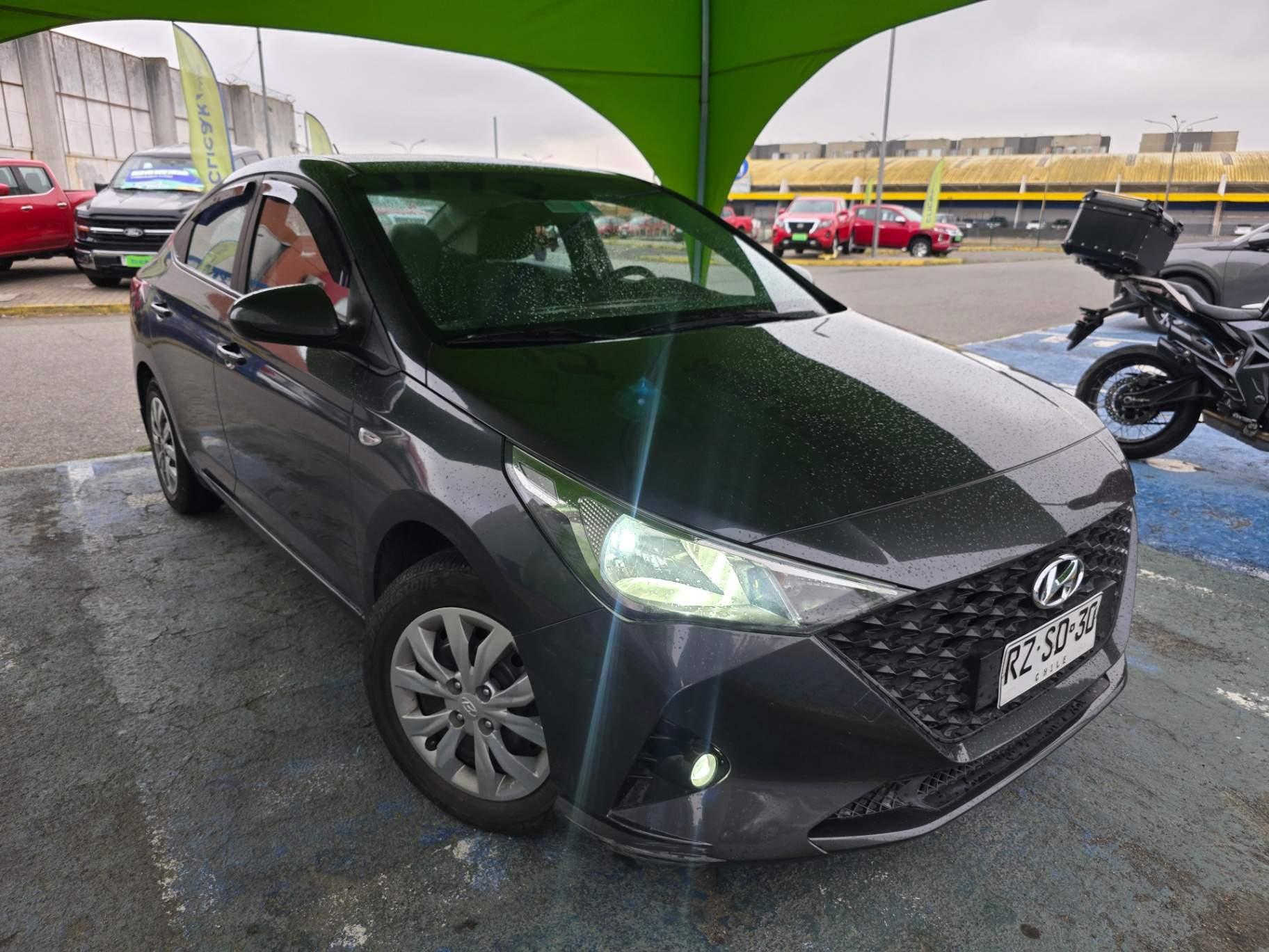 Automovil Hyundai Accent