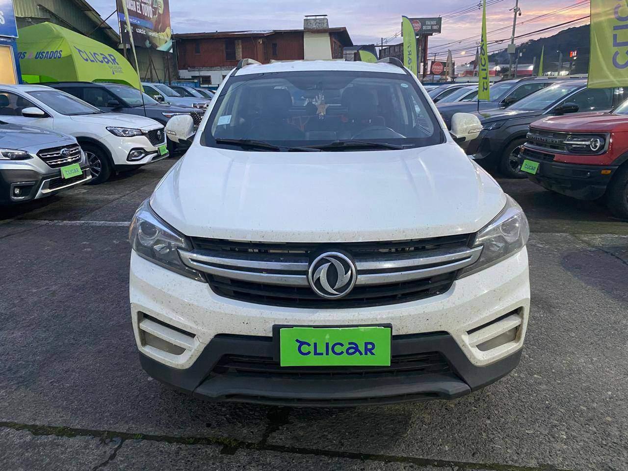Suv Dfsk 560