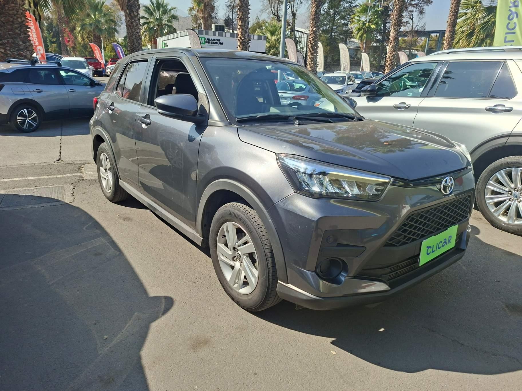 Suv Toyota Raize