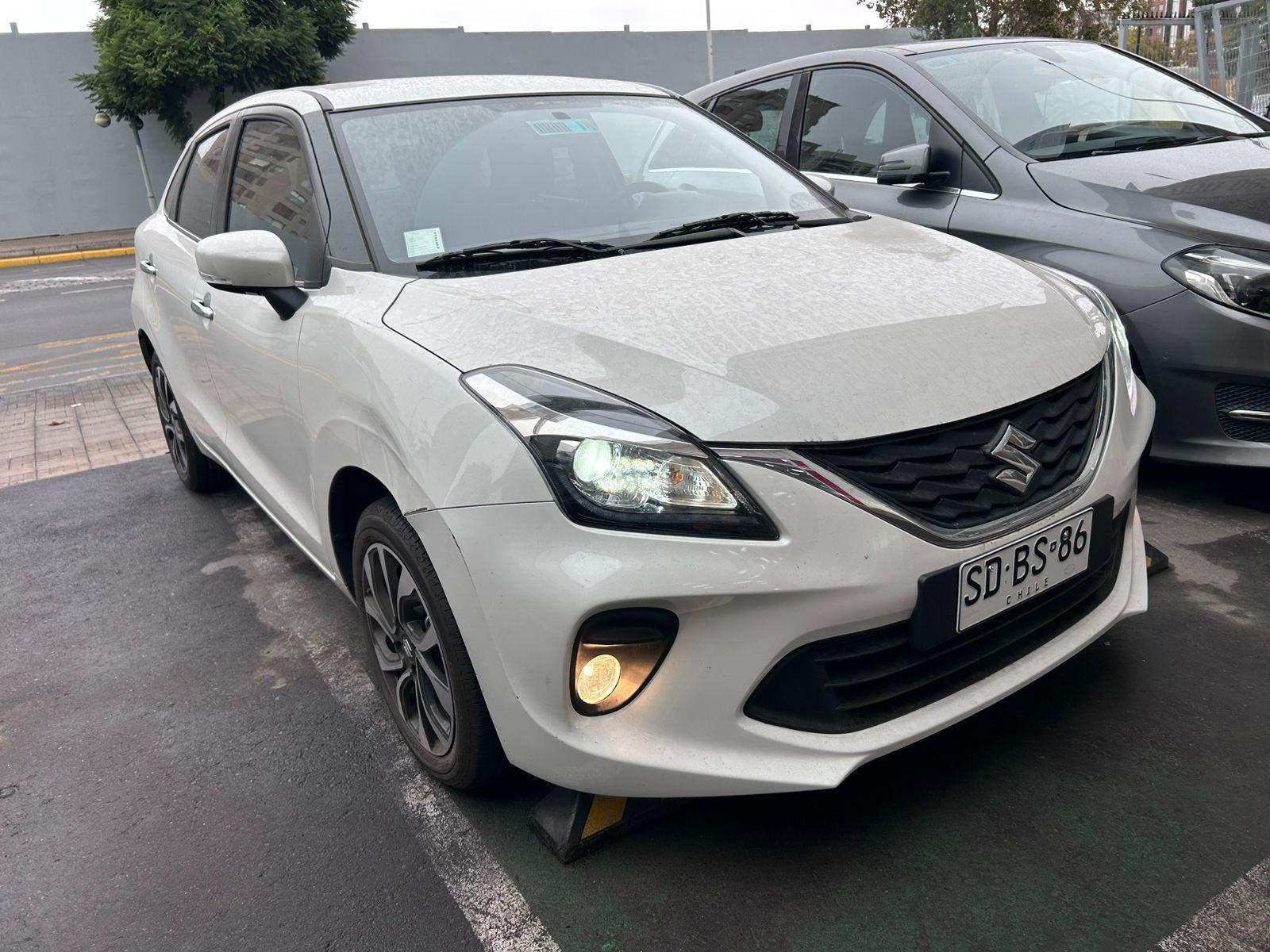 Automovil Suzuki Baleno