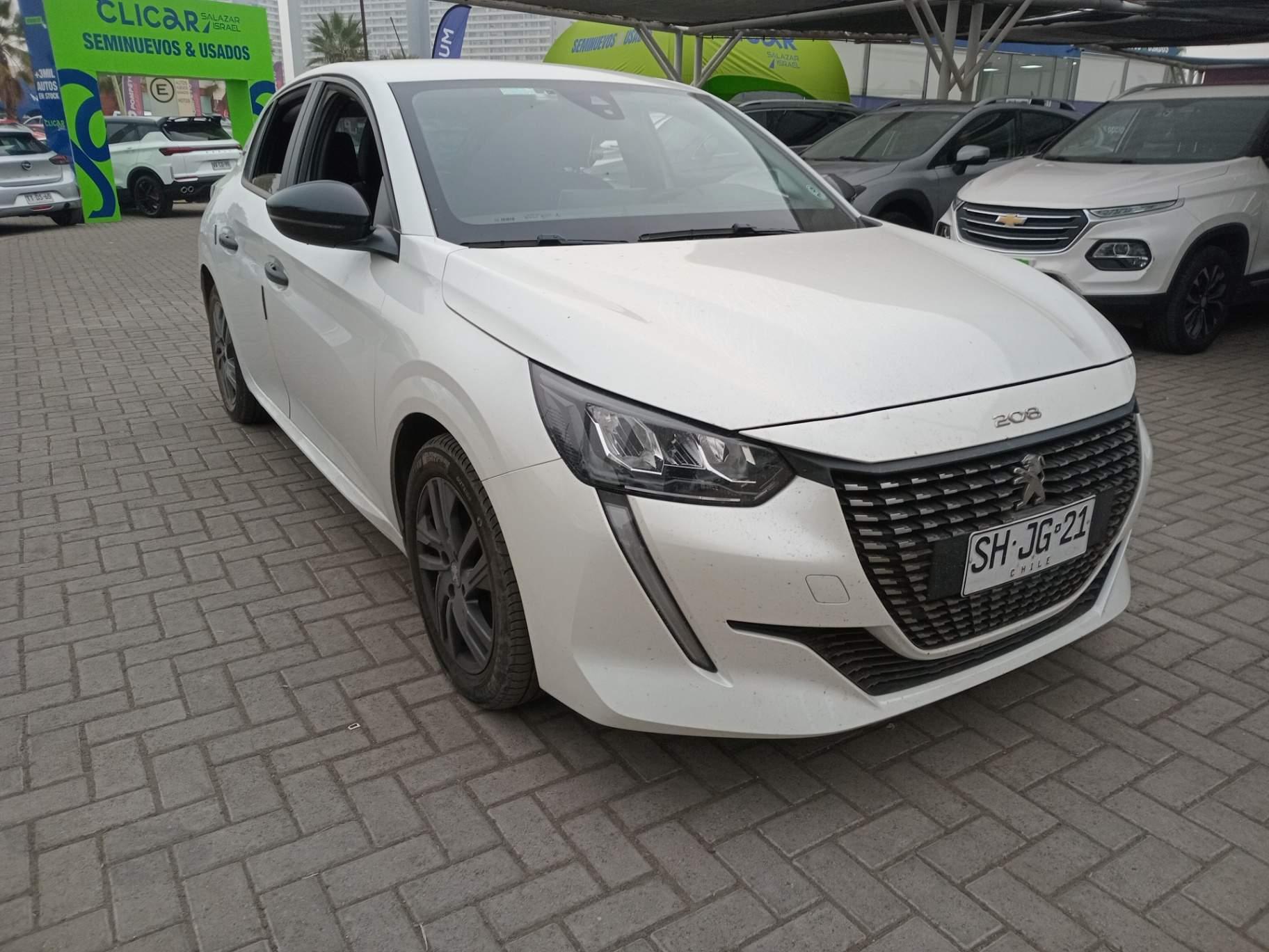 Automovil Peugeot 208