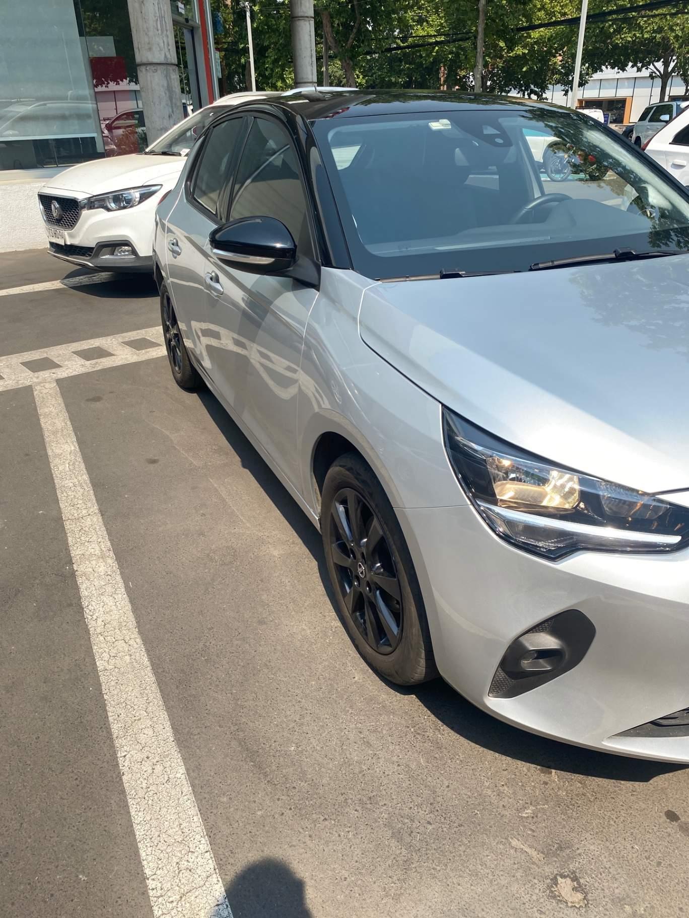 Hatchback Opel Corsa