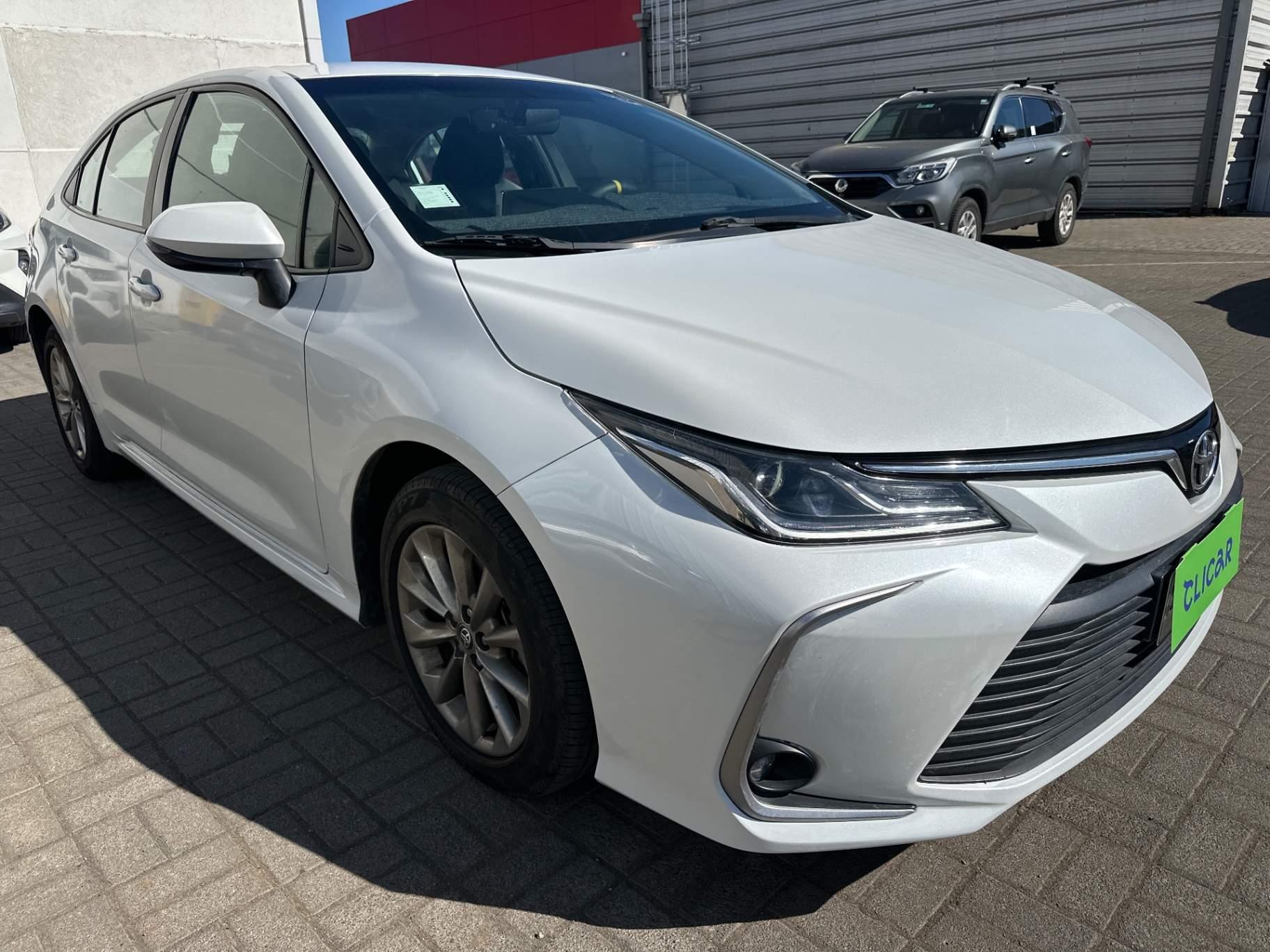 Automovil Toyota Corolla