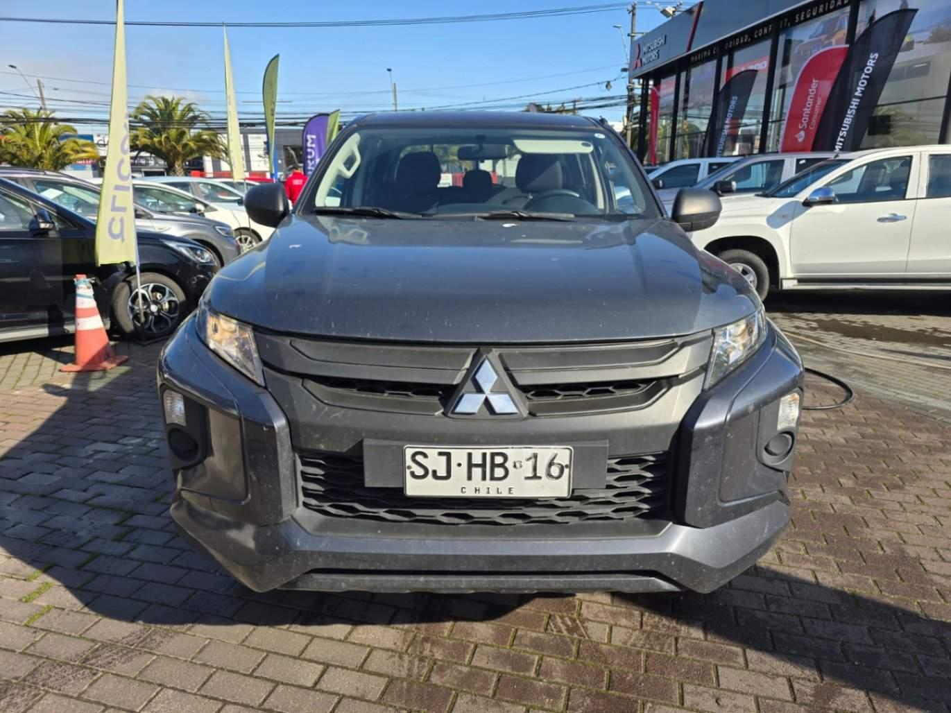 Camioneta Mitsubishi L200