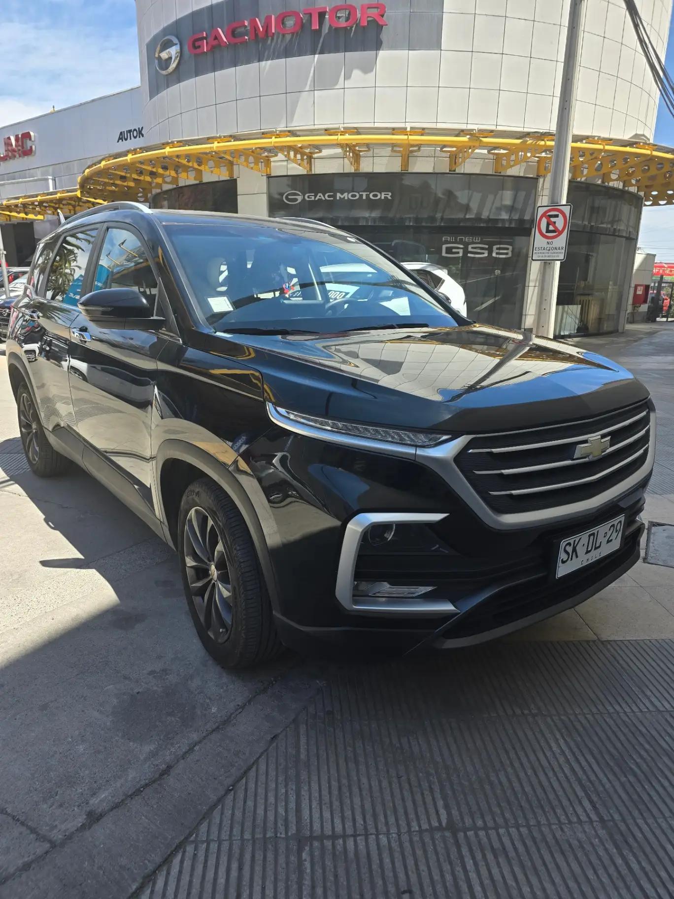 Station Wagon Chevrolet Captiva