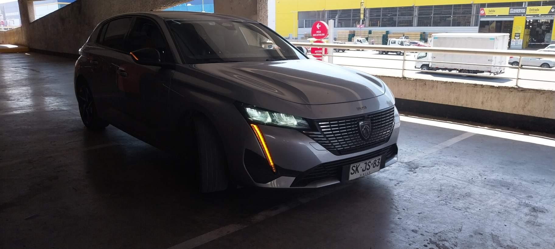 Automovil Peugeot 308