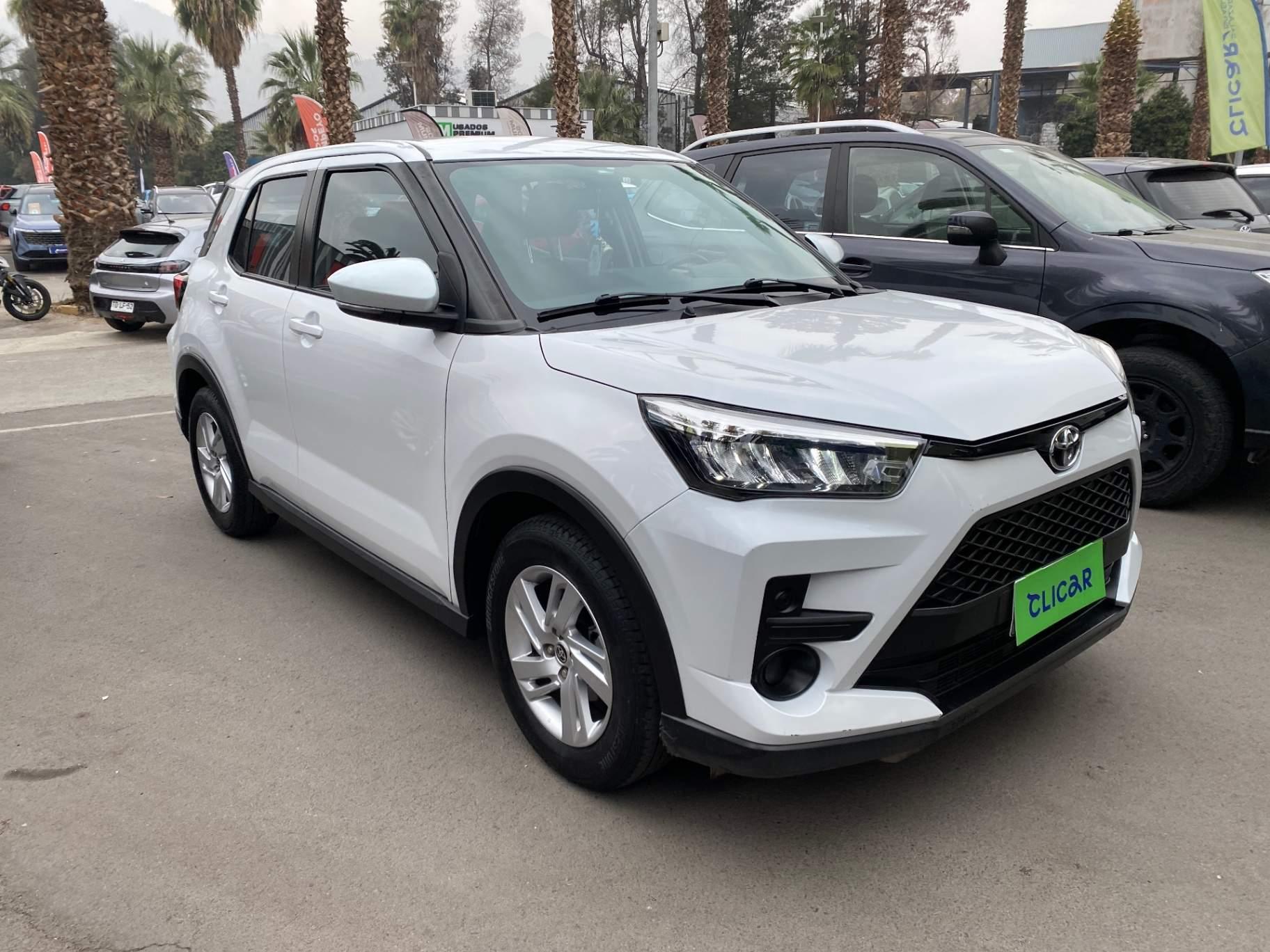 Suv Toyota Raize