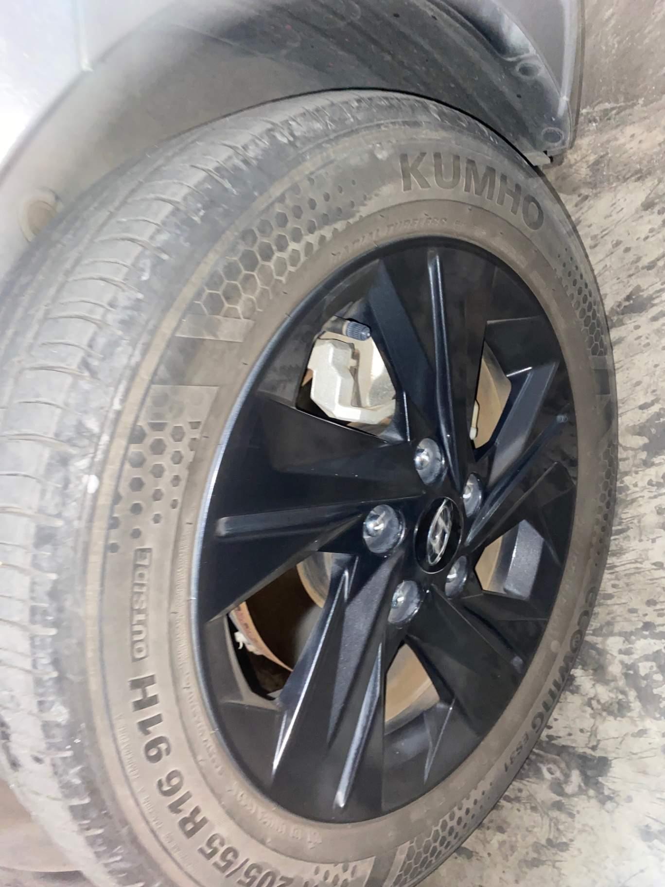 Automovil Hyundai Elantra