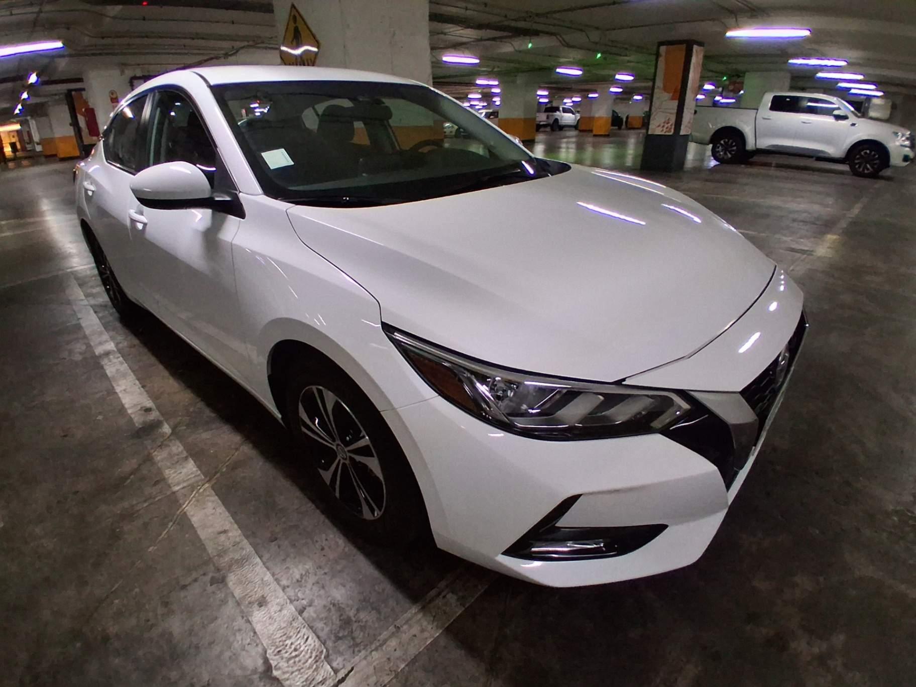 Automovil Nissan Sentra