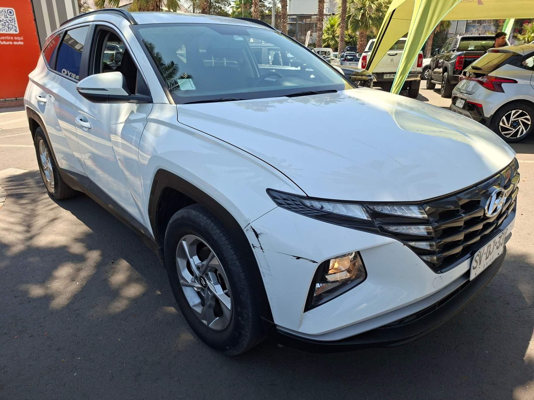 Station Wagon Hyundai Tucson