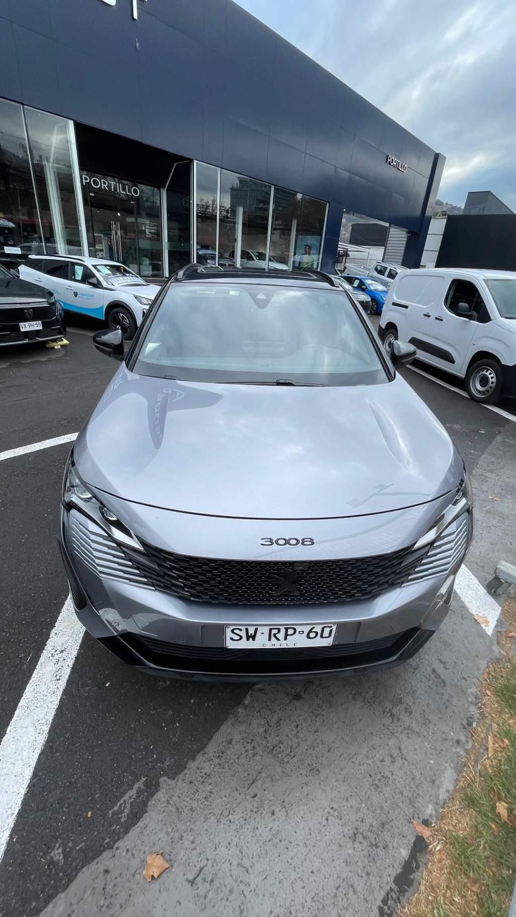 Station Wagon Peugeot 3008