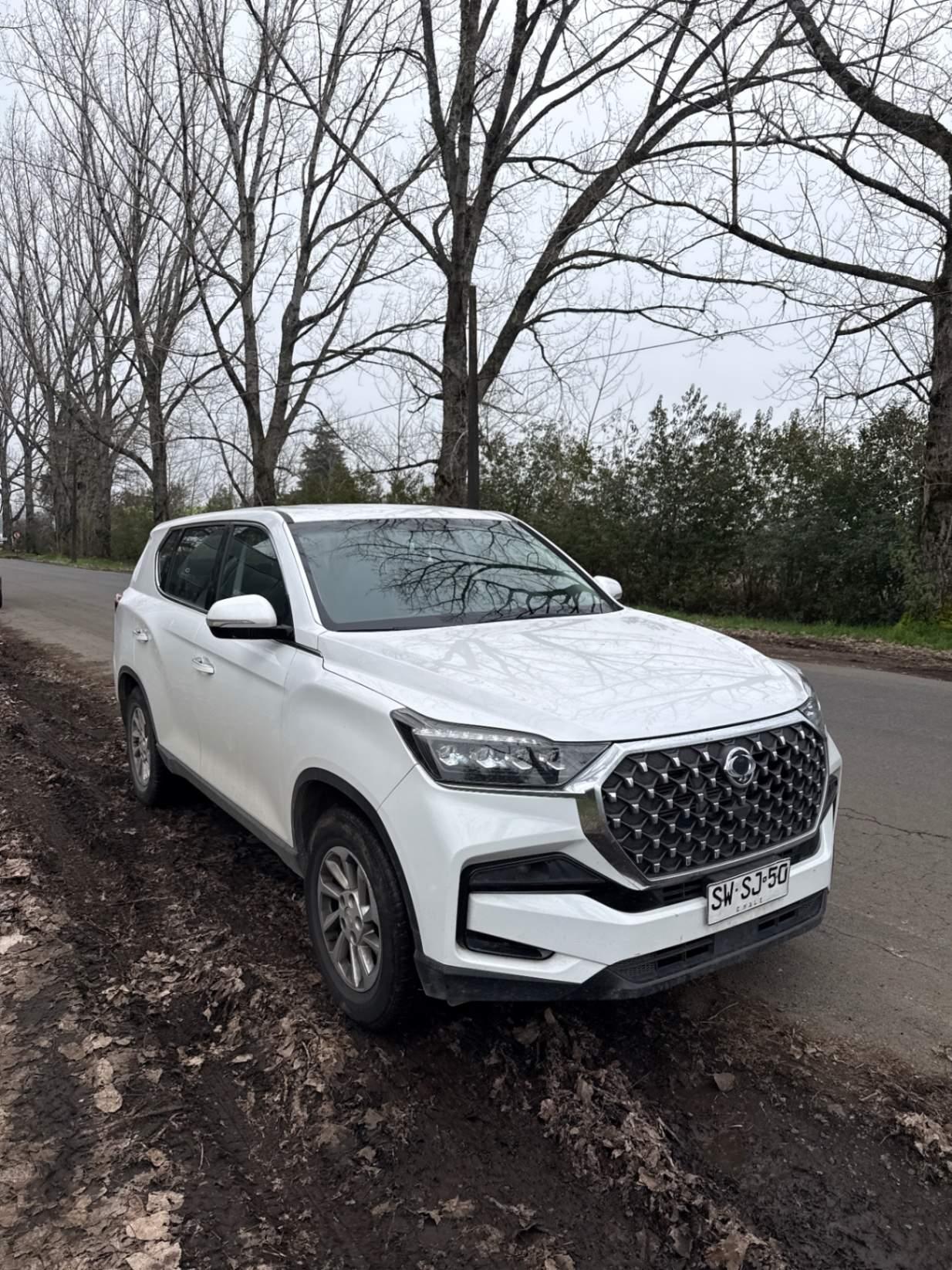 Suv Ssangyong Rexton