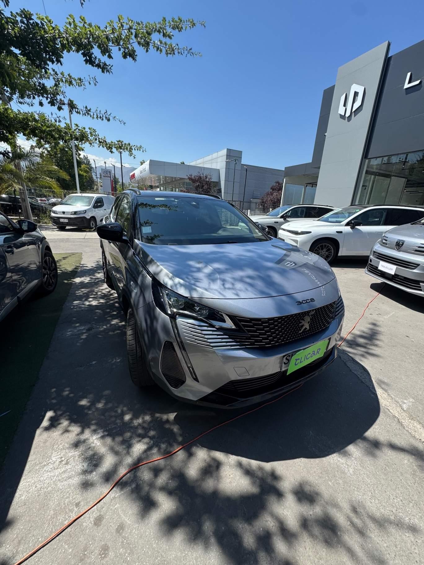 Station Wagon Peugeot 3008