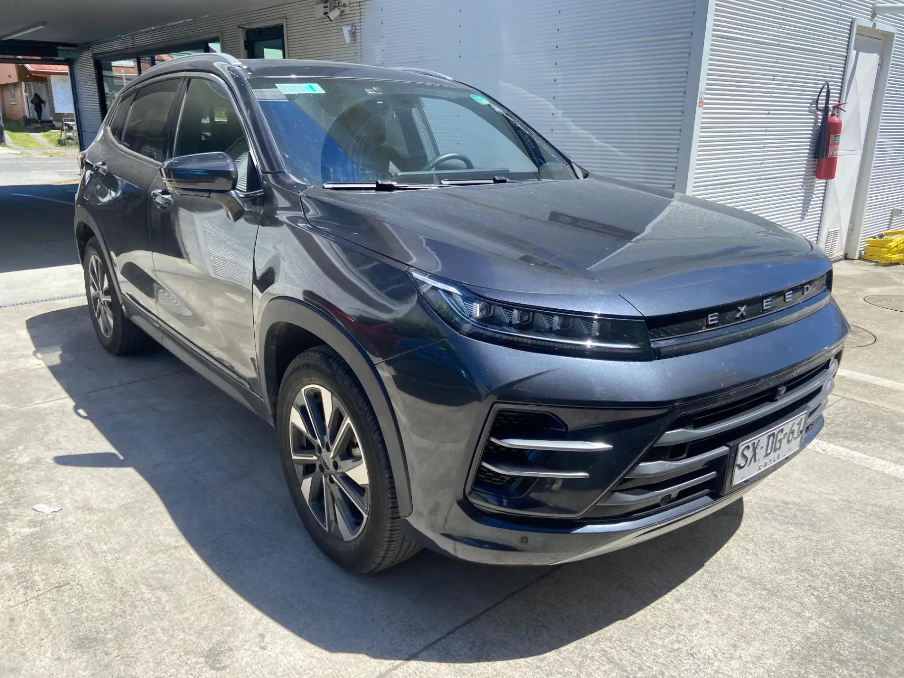 Station Wagon Exeed Lx