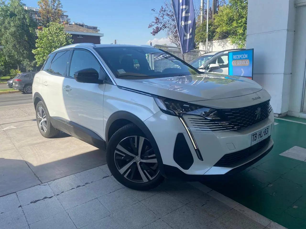 Station Wagon Peugeot 3008