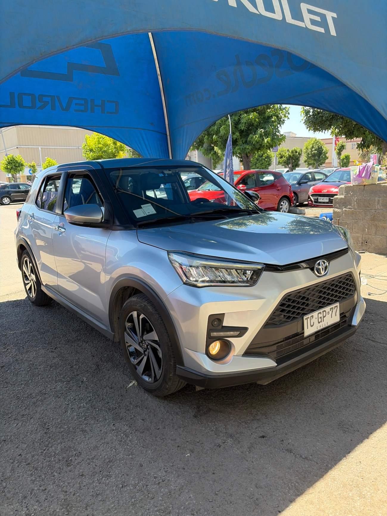 Station Wagon Toyota Raize