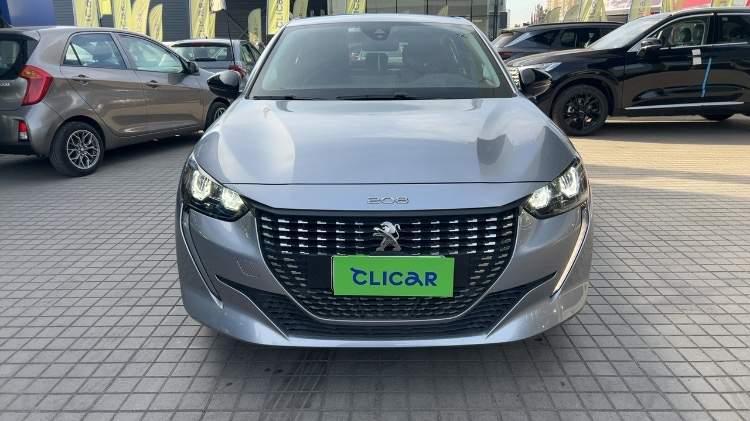 Hatchback Peugeot 208