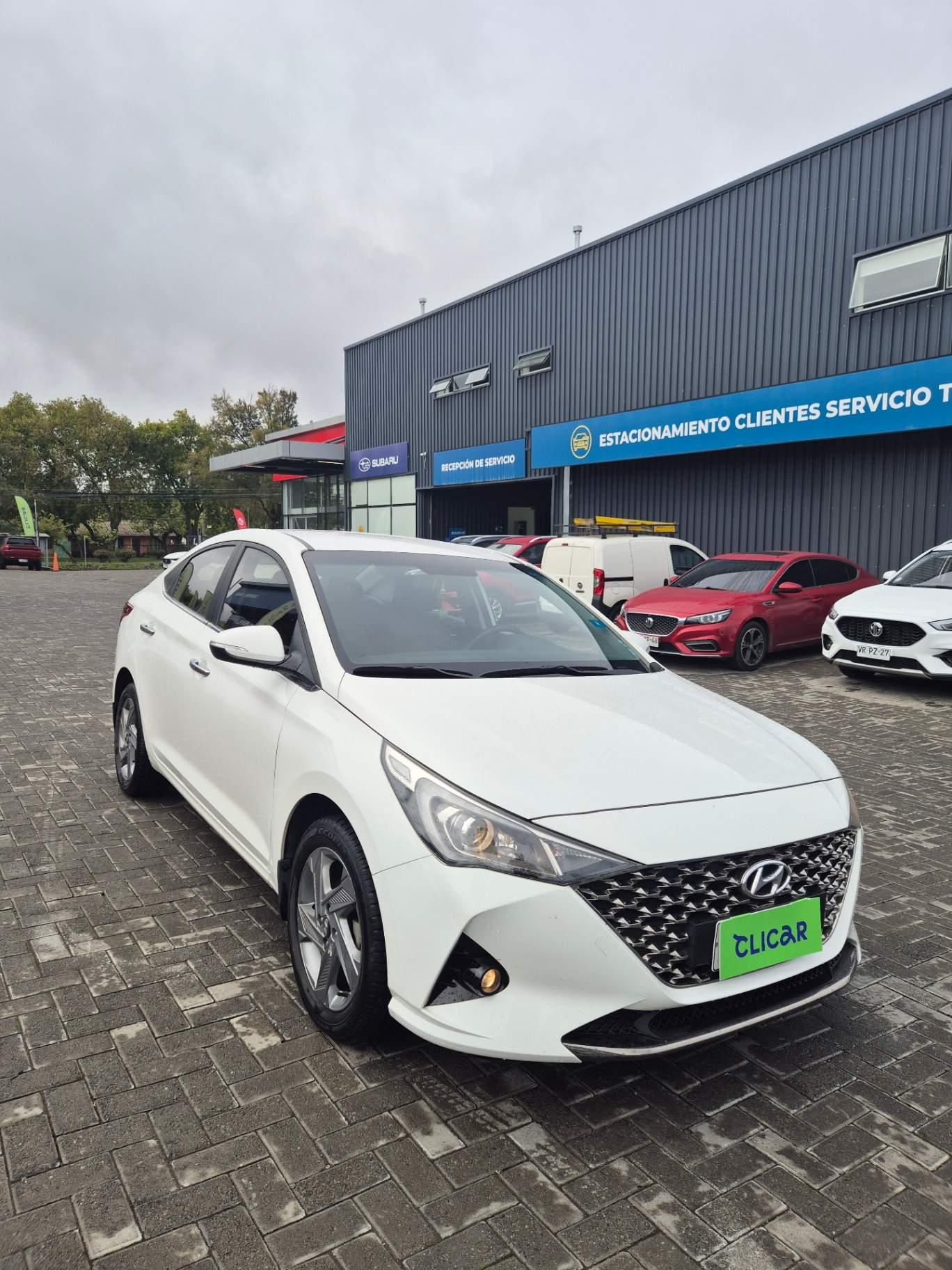 Automovil Hyundai Accent