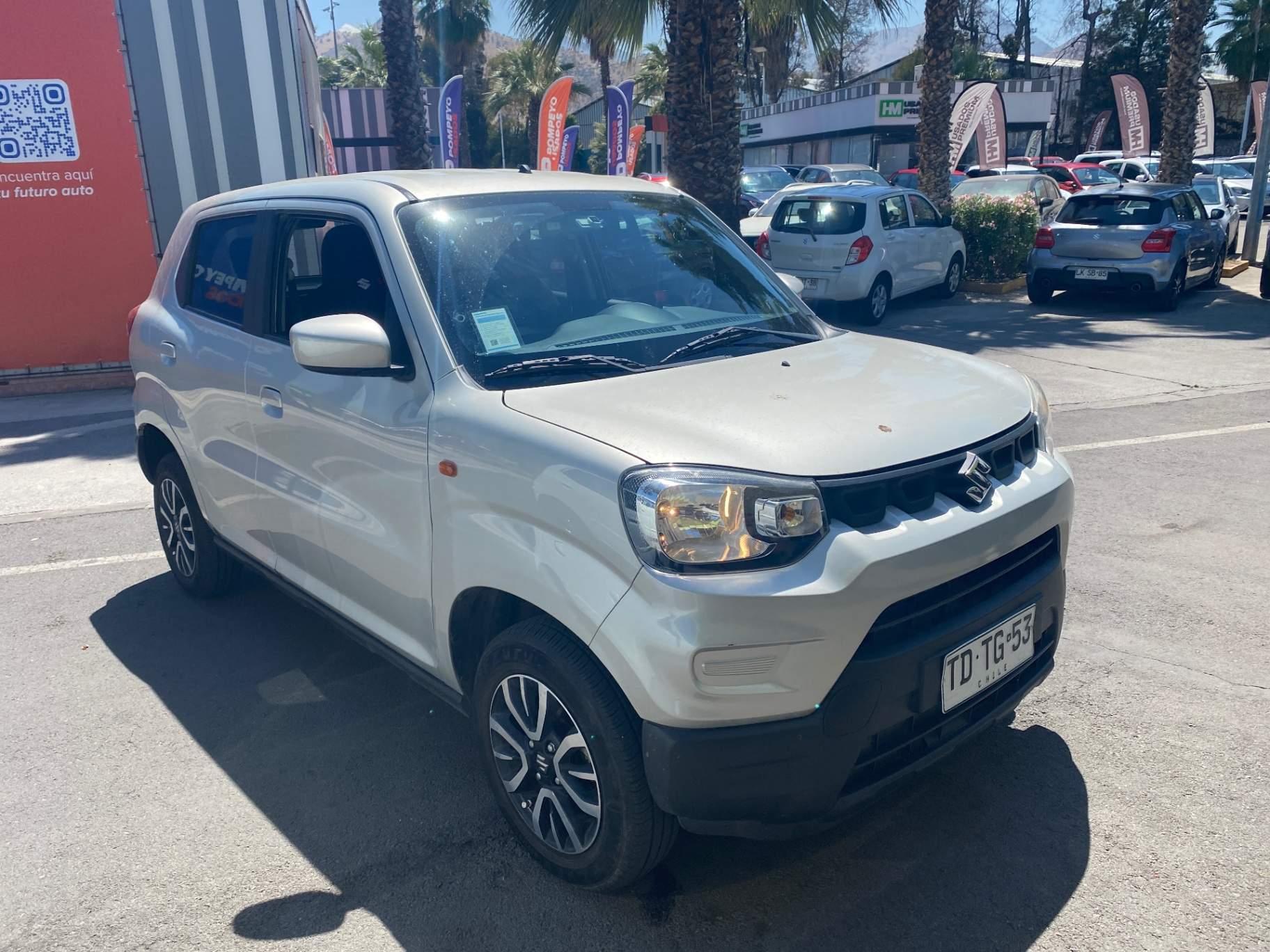 Automovil Suzuki Spresso