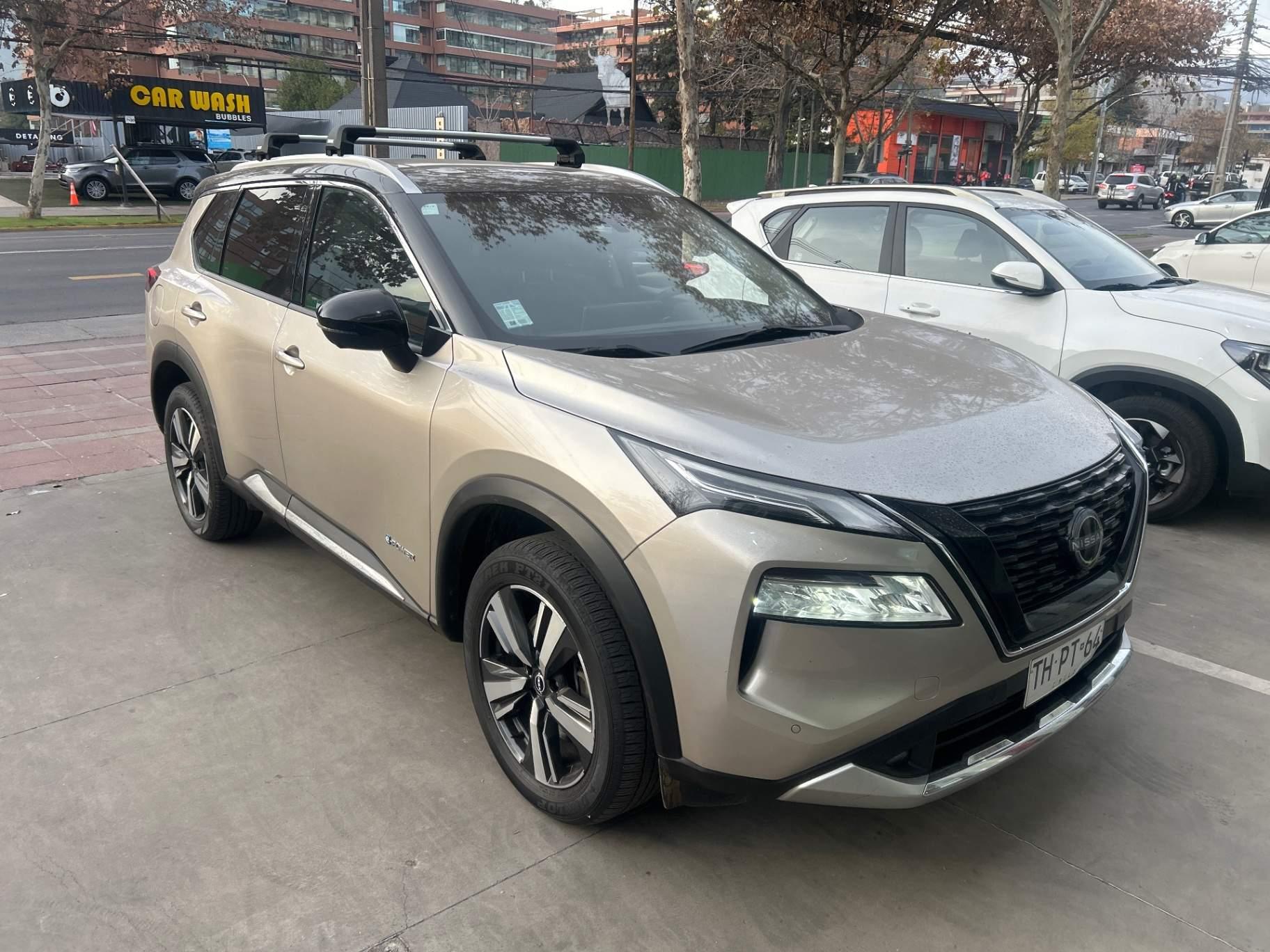 Station Wagon Nissan X-trail