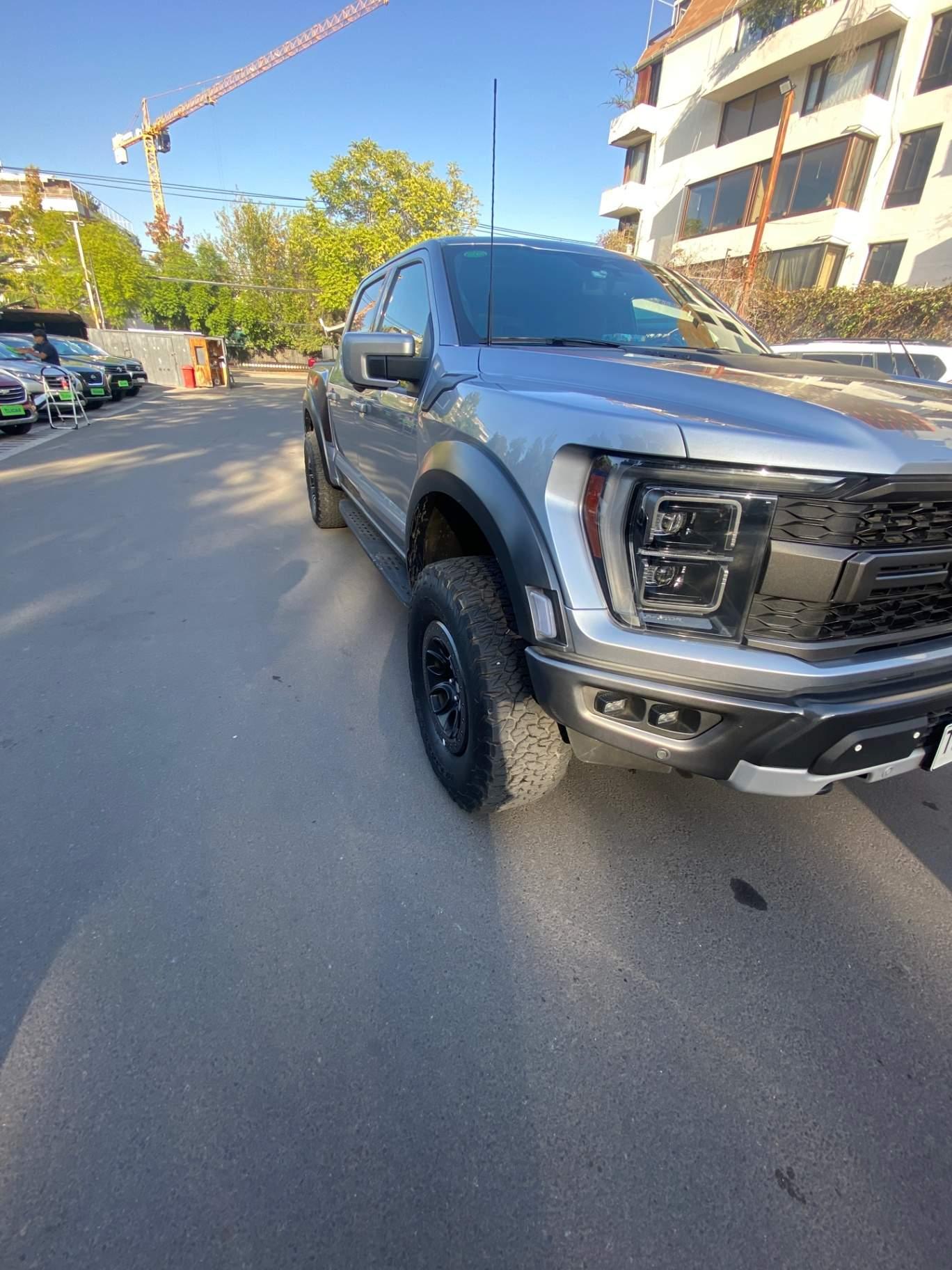 Camioneta Ford F-150 Raptor