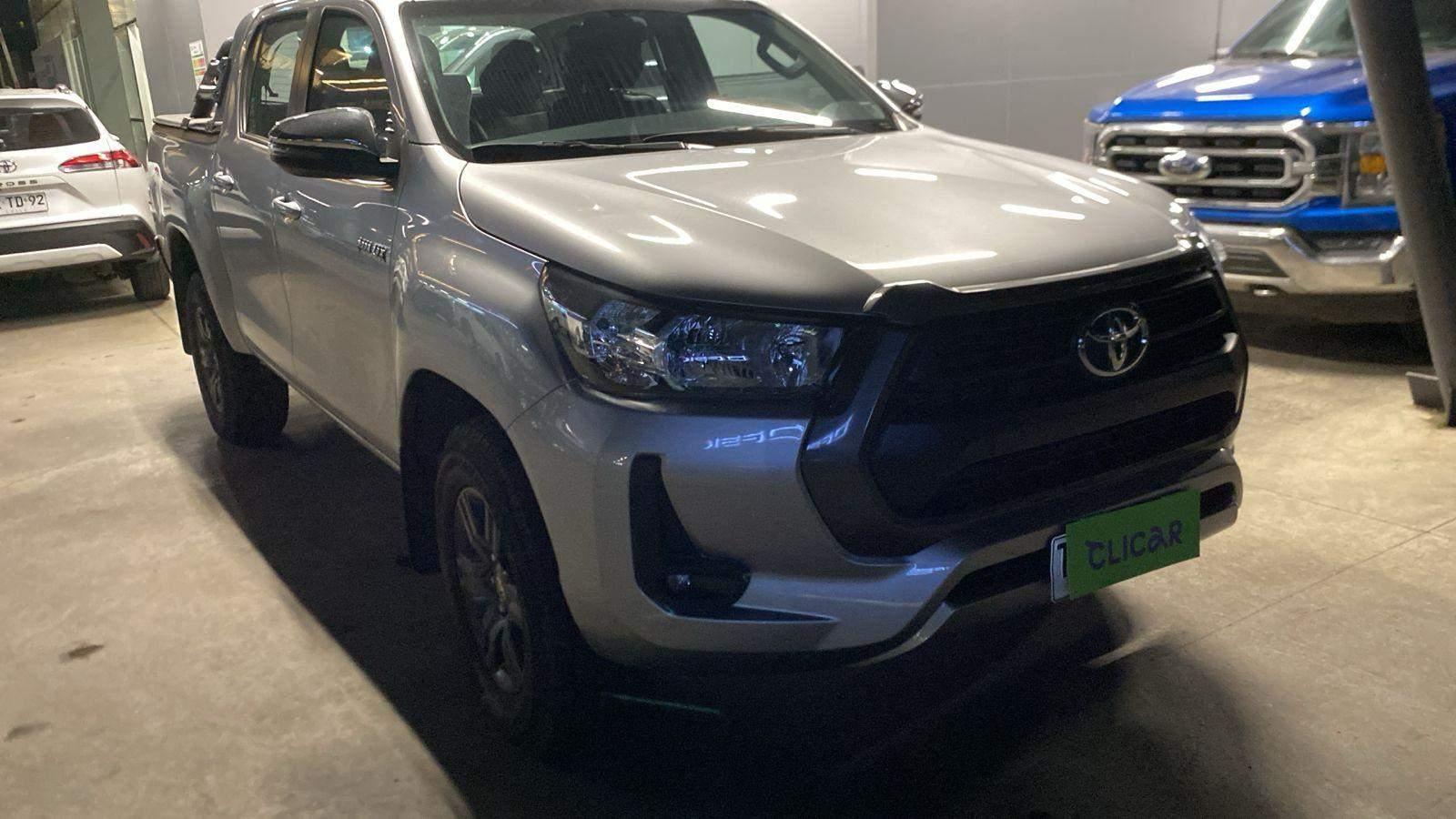 Camioneta Toyota Hilux
