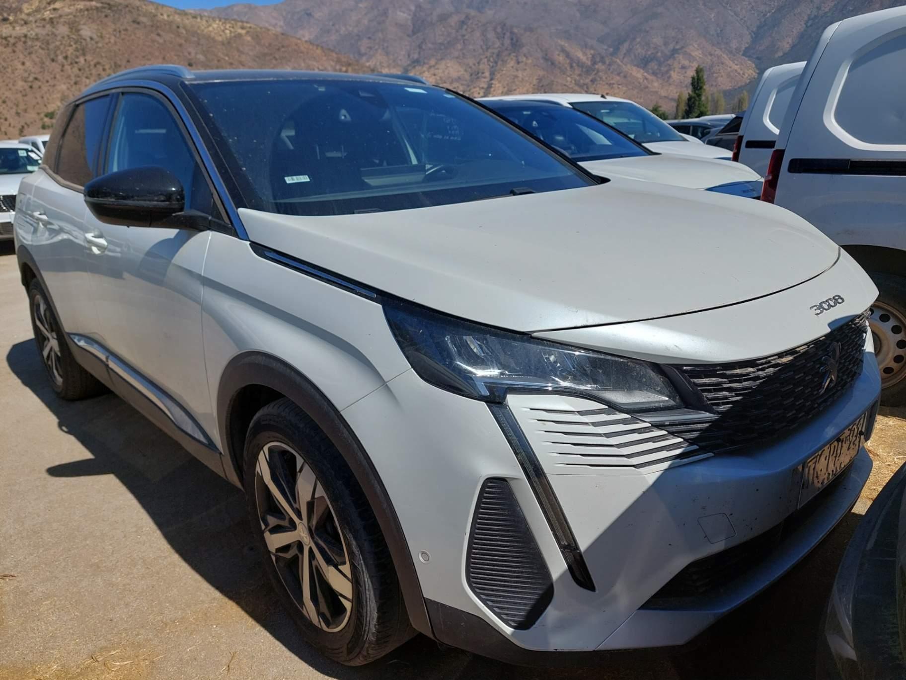 Station Wagon Peugeot 3008