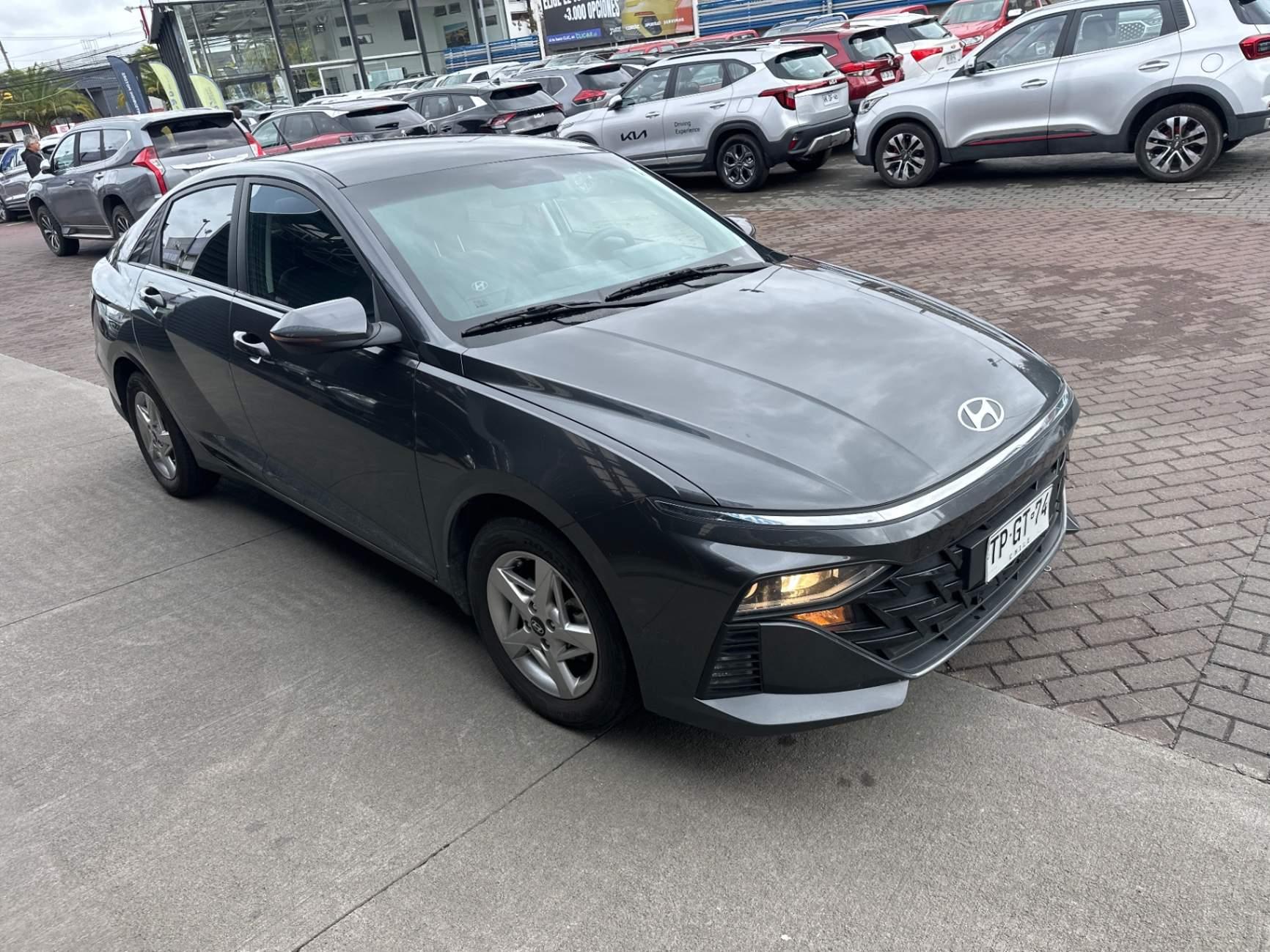 Automovil Hyundai Accent