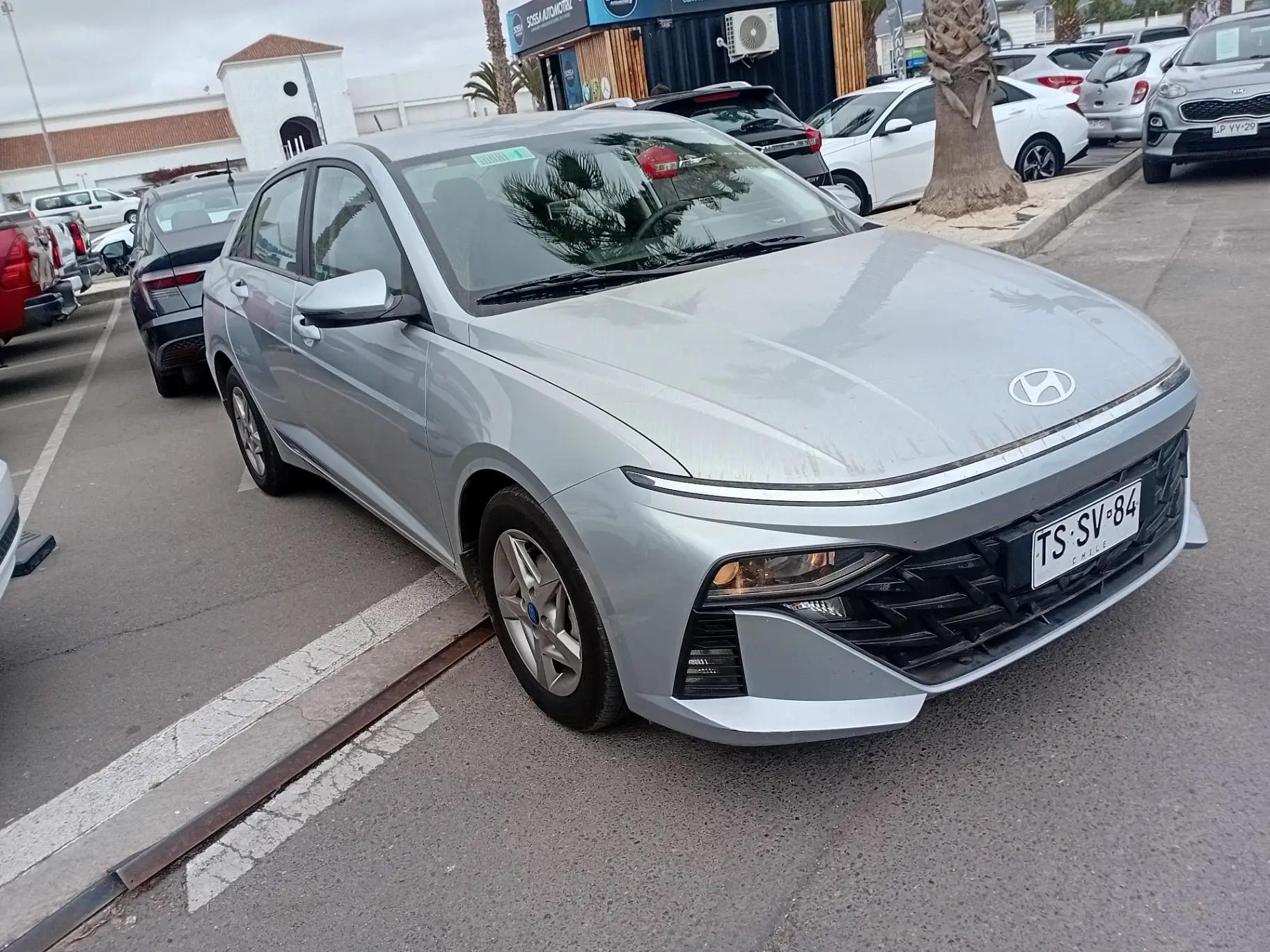 Automovil Hyundai Accent