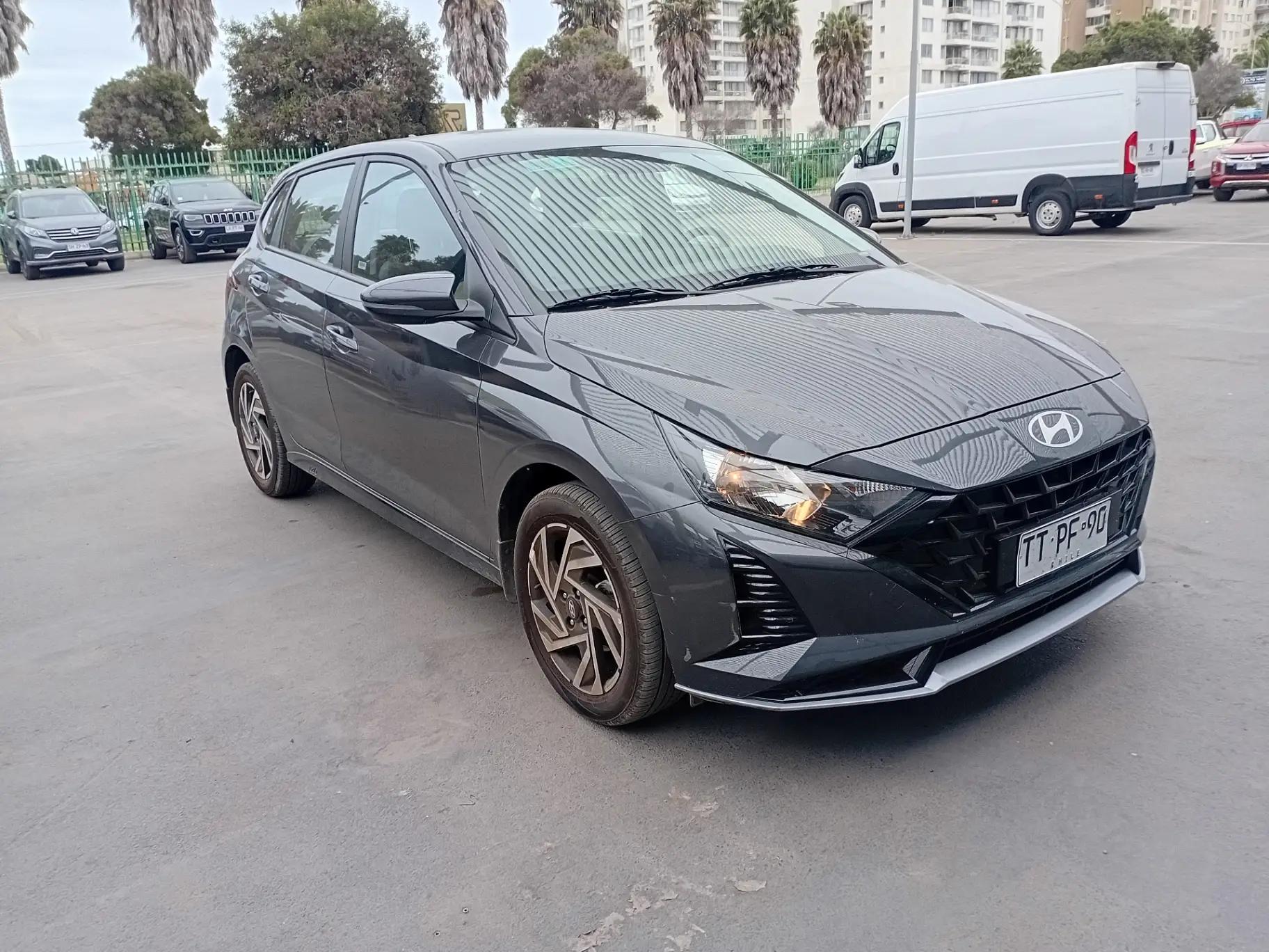 Automovil Hyundai I20