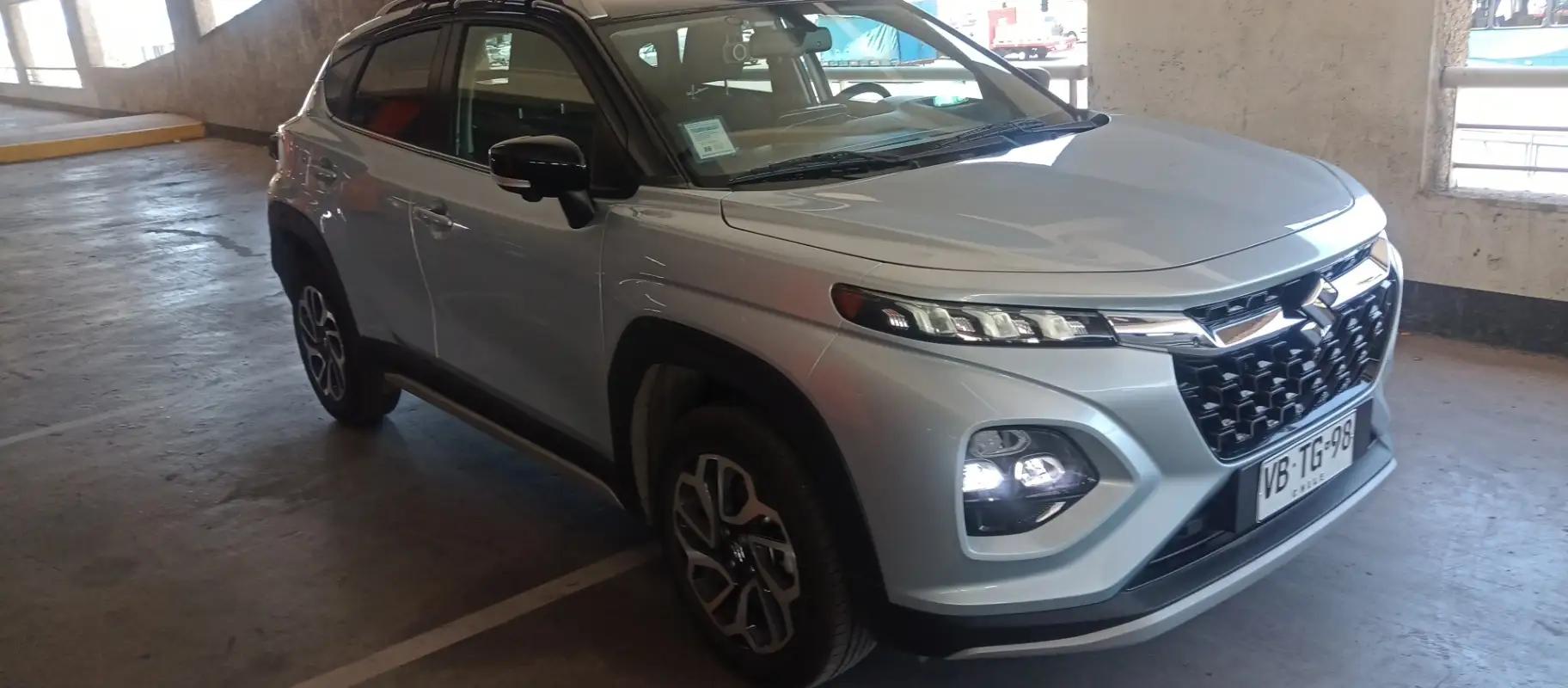 Automovil Suzuki Fronx