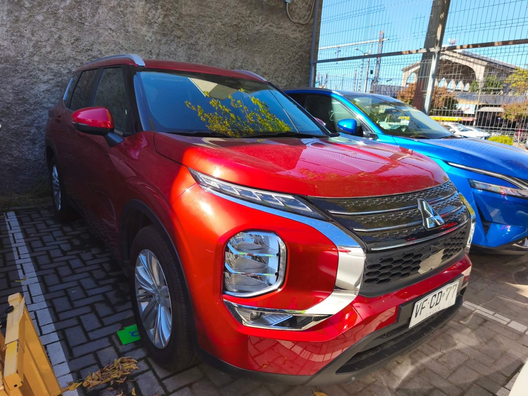 Station Wagon Mitsubishi New Outlander