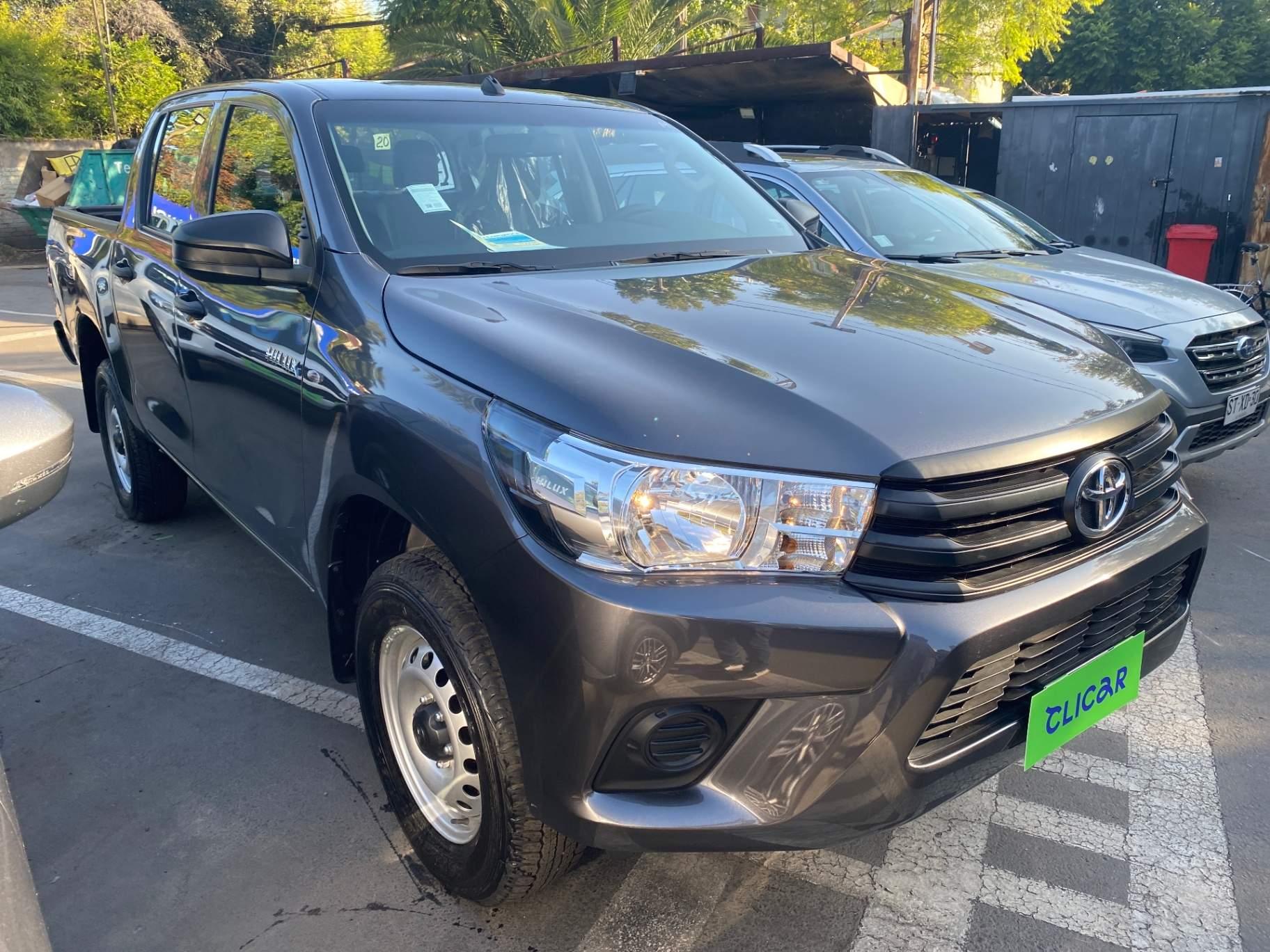 Camioneta Toyota Hilux