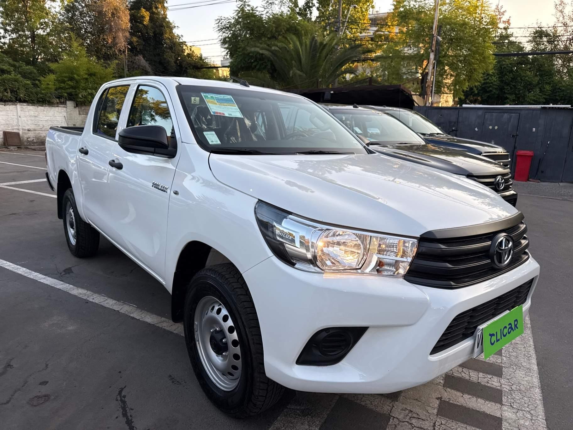 Camioneta Toyota Hilux