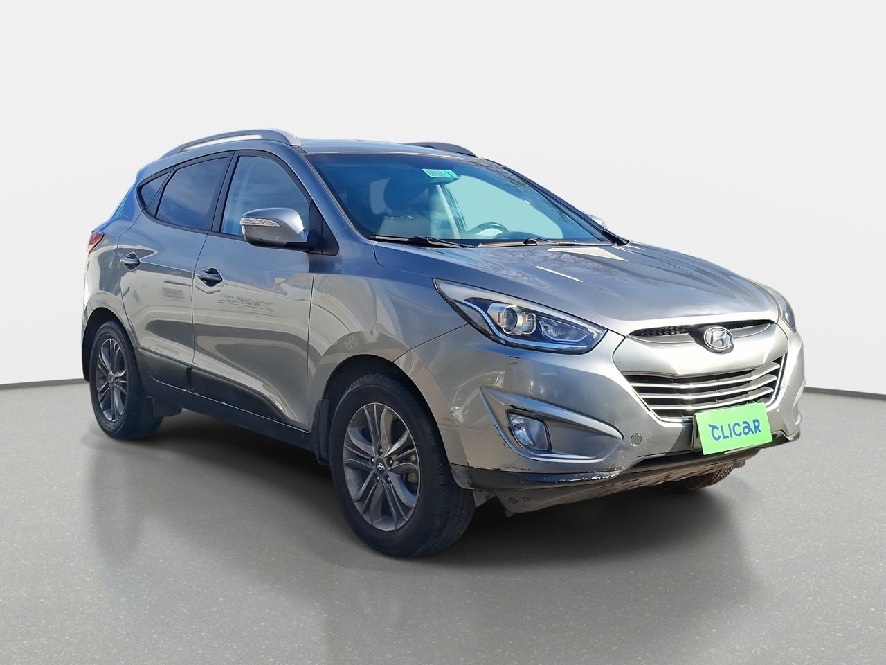 Station Wagon Hyundai Tucson