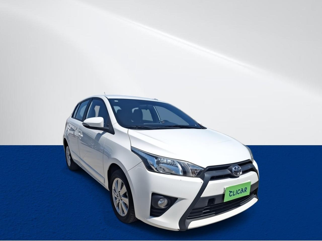 Hatchback Toyota Yaris