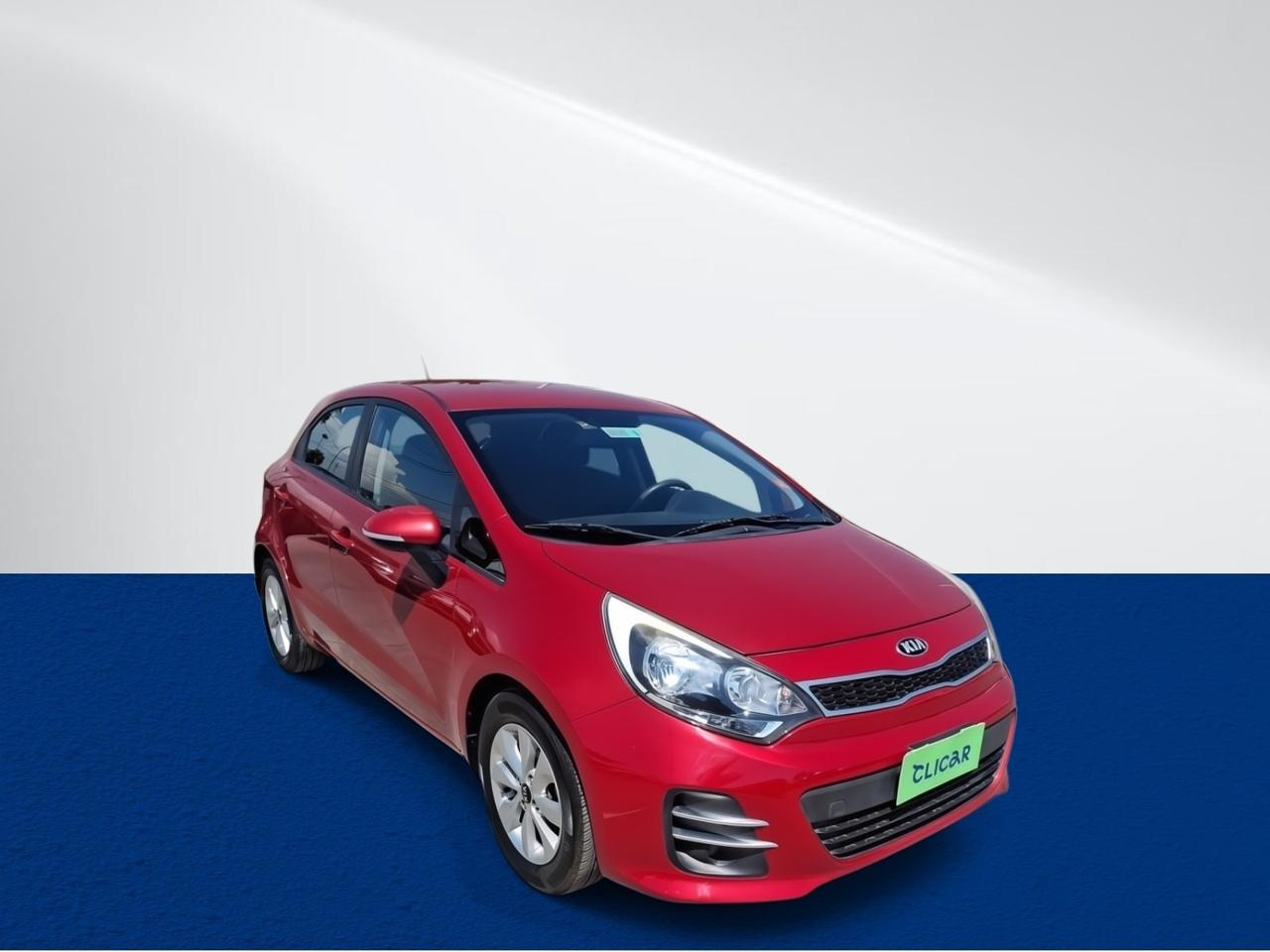 Automovil Kia Rio 5