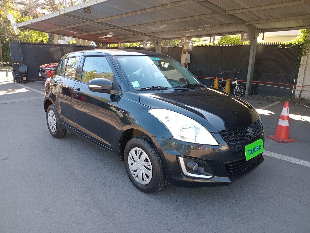 Station Wagon Suzuki Swift