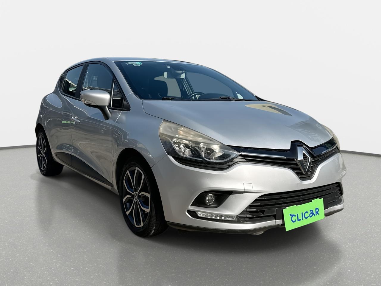 Automovil Renault Clio