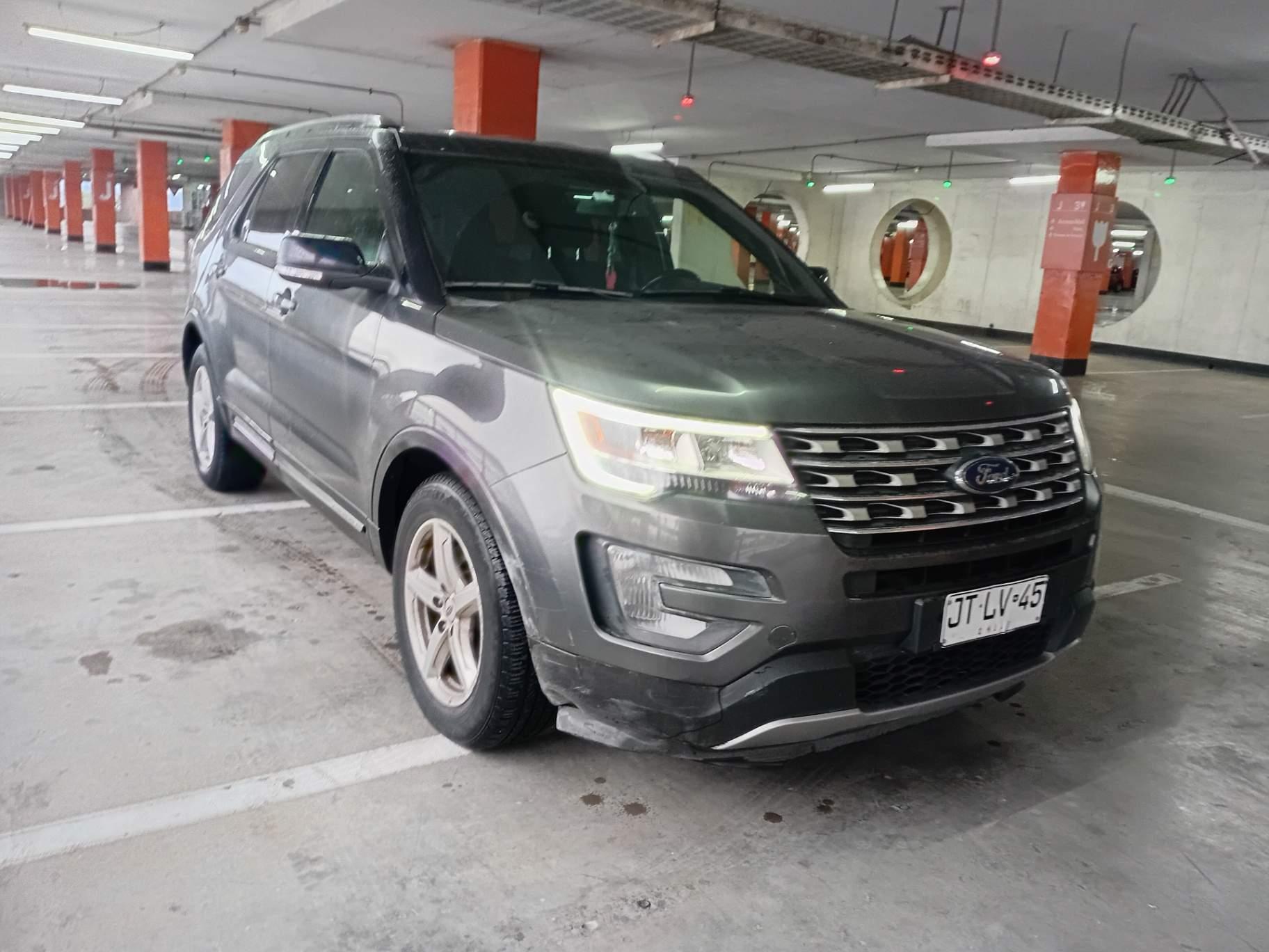 Suv Ford Explorer