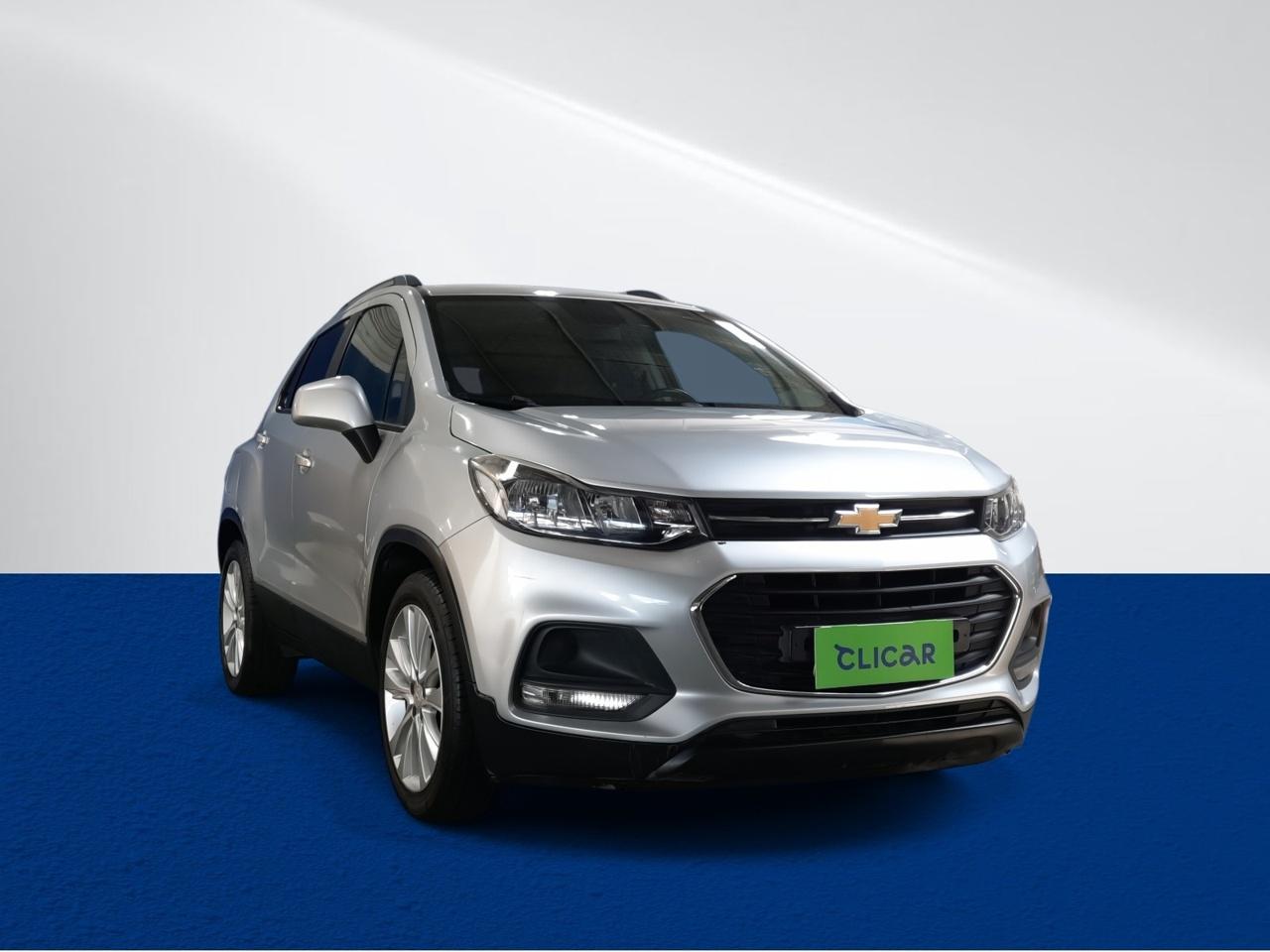 Station Wagon Chevrolet Tracker