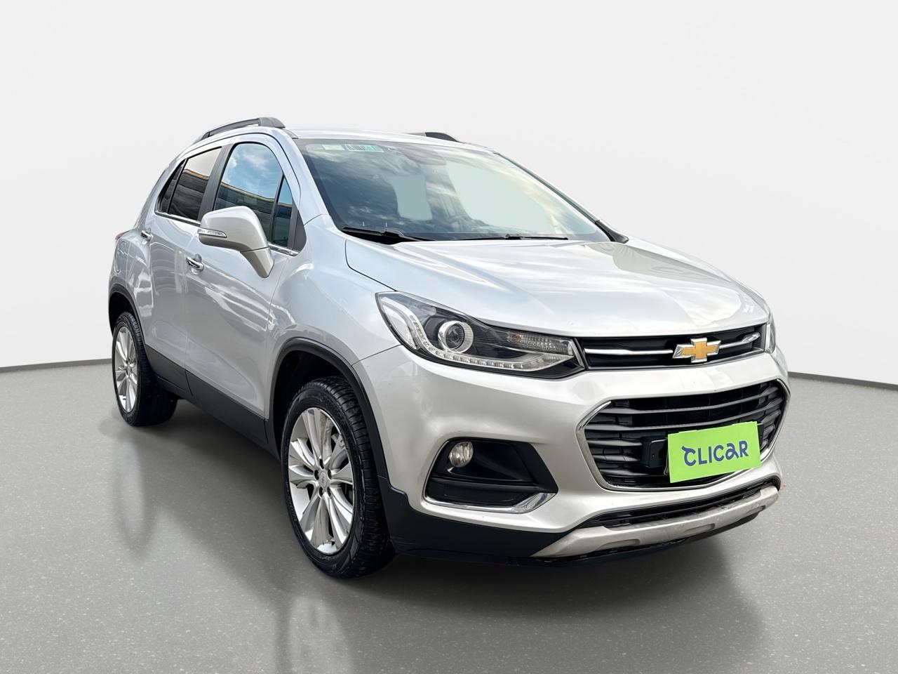 Station Wagon Chevrolet Tracker
