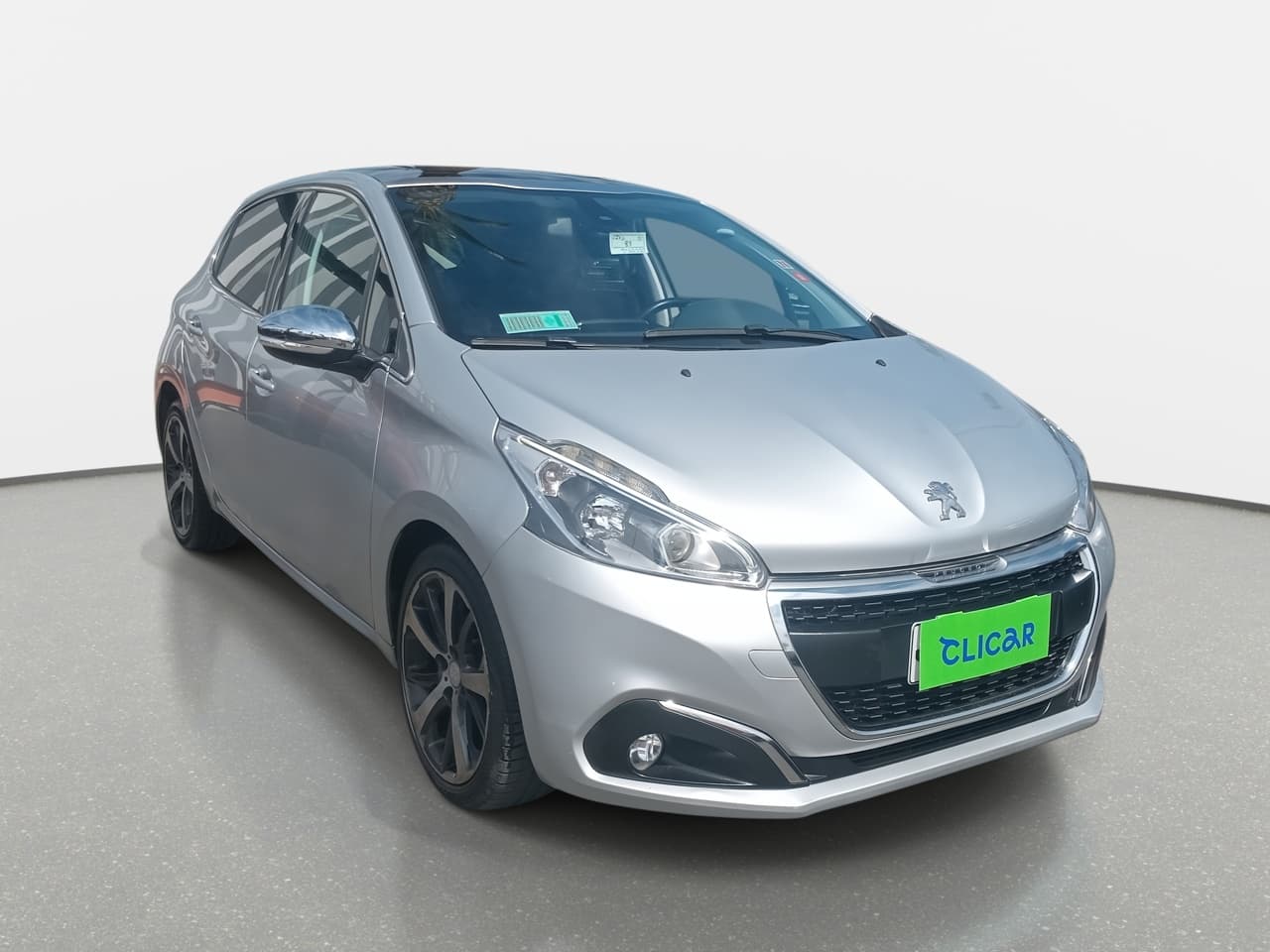 Hatchback Peugeot 208
