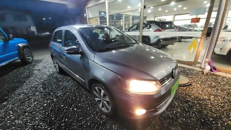 Automovil Volkswagen Gol