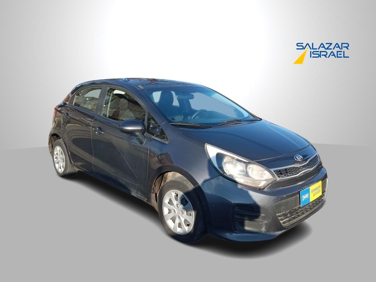 Automovil Kia Rio 5