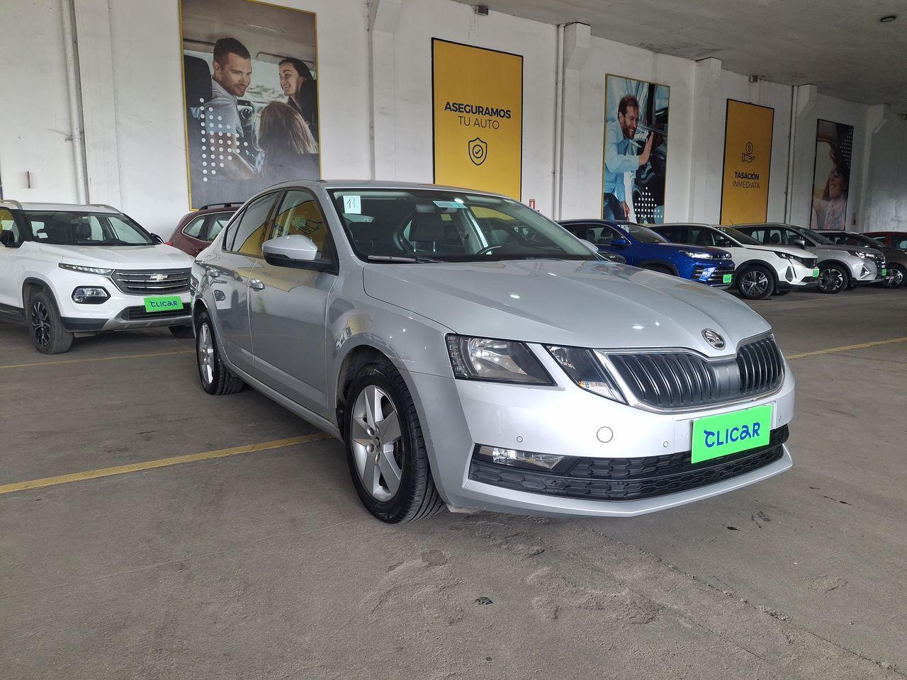 Automovil Skoda Octavia