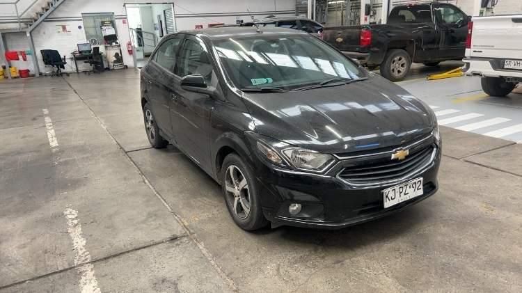 Automovil Chevrolet Onix