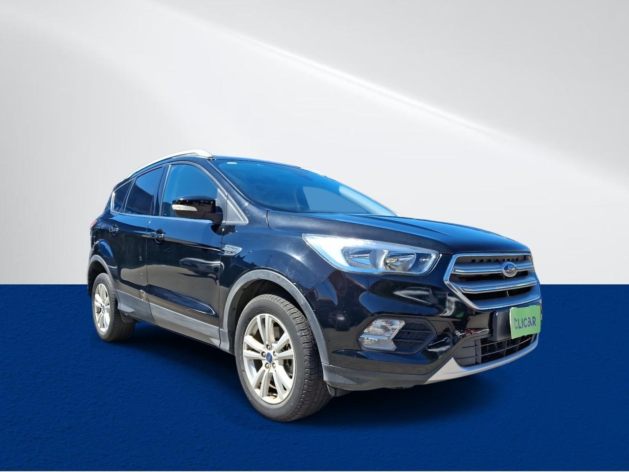 Station Wagon Ford Escape