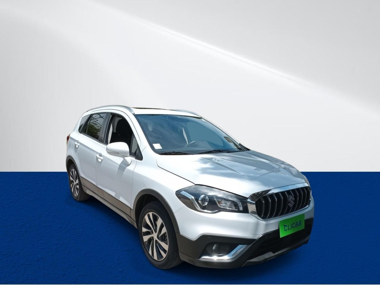 Station Wagon Suzuki S-cross