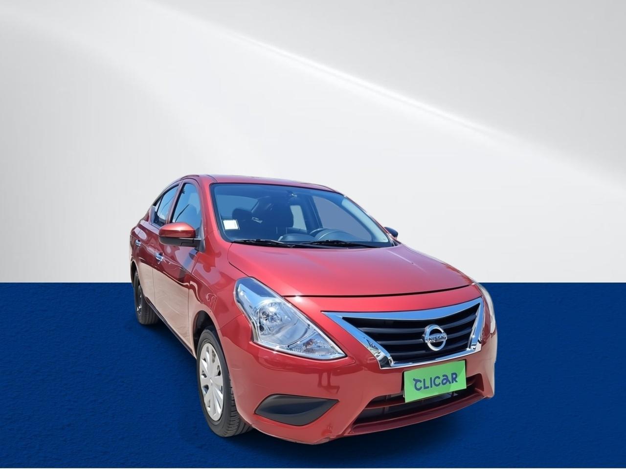 Automovil Nissan Versa